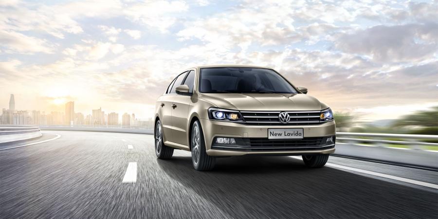  Volkswagen Lavida 2015 года  (фото 5 из 6)